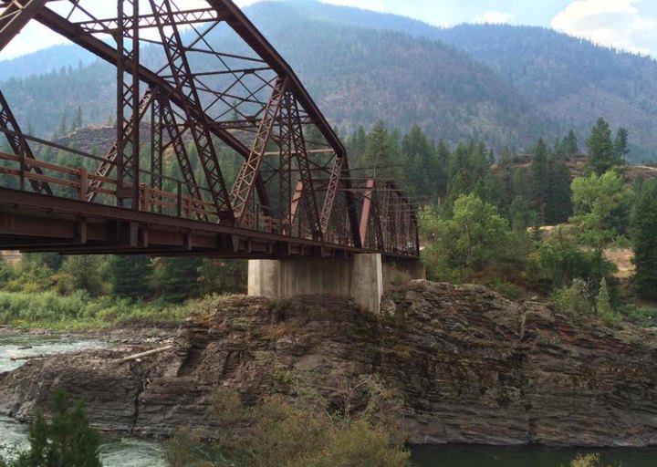 These 6 Montana Bridges Are The Perfect Destinations For A Fall Day Trip