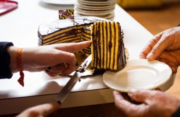 There’s A Small Town In Maryland Known For Its Truly Epic Cake