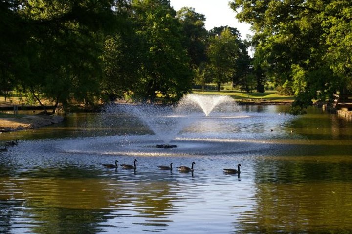 Most People Don't Know The Fascinating History Behind This Beautiful Oklahoma Pond
