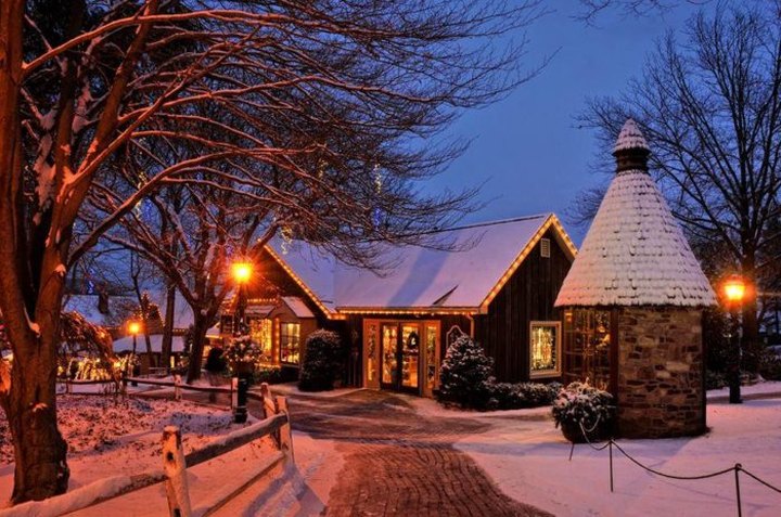 The Christmas Village Near Philadelphia That Becomes Even More Magical Year After Year