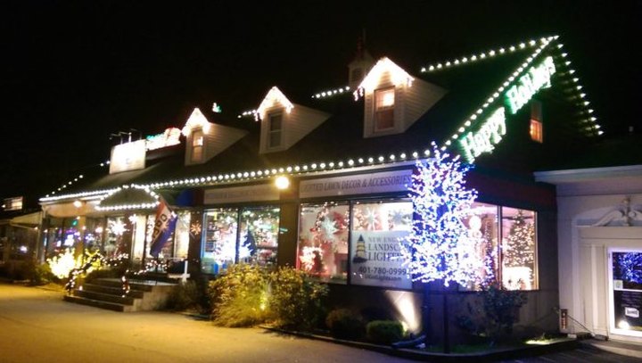 The Christmas Store In Rhode Island That's Simply Magical