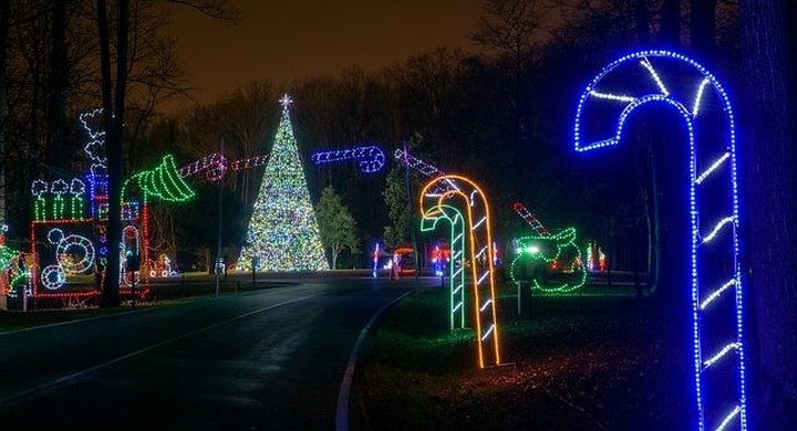 The Mesmerizing Christmas Display In Maryland With Over 1 Million Glittering Lights