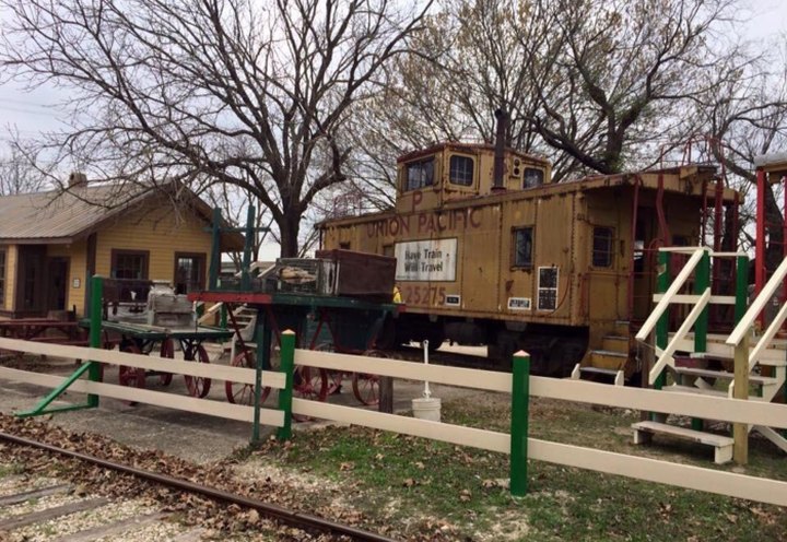There’s A Little-Known, Fascinating Train Park In Texas And You’ll Want To Visit