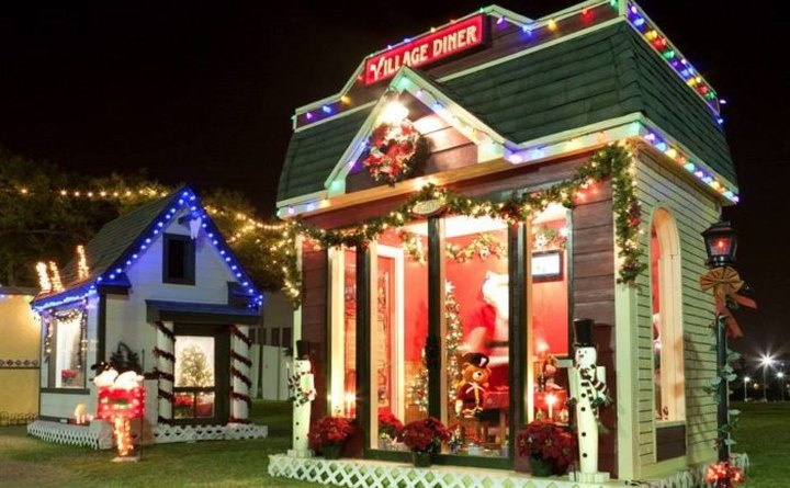 The Christmas Village In Texas That Becomes Even More Magical Year After Year