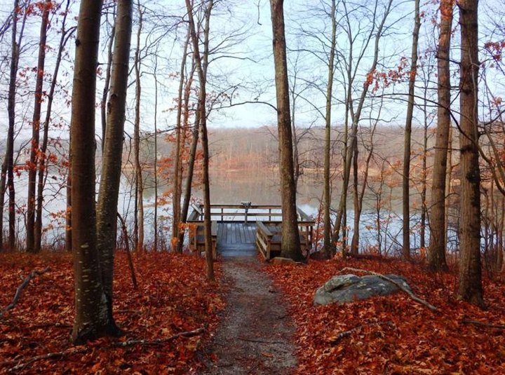 This Short Hike In Connecticut Is The Perfect Way To Get Outside On A Winter Day