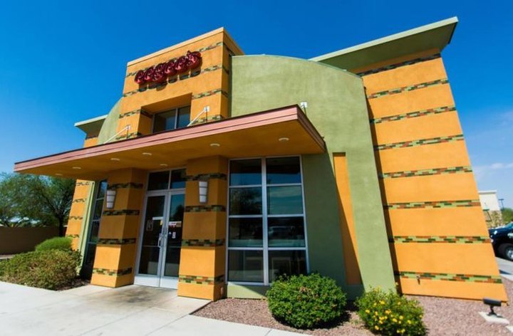 Here Are 7 Scrumptious, No Frills Fast Food Joints You Can Only Find In Arizona
