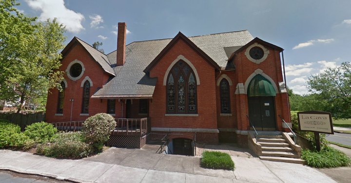 This Church In North Carolina Is Now A Restaurant And You'll Want To Visit
