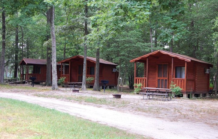This Log Cabin Campground In Delaware May Just Be Your New Favorite Destination