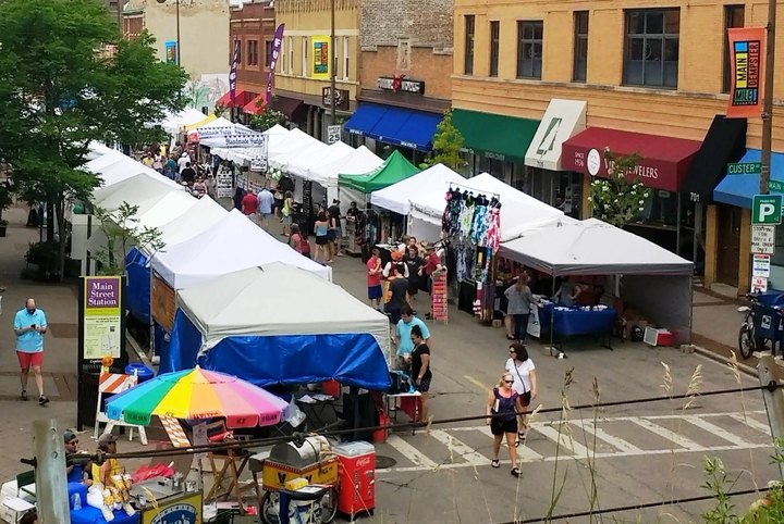 These 6 Fantastic Street Fairs Will Show You The Best Of Illinois
