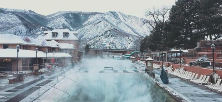 Here Are The 5 Most Incredible Natural Hot Springs In The U.S.