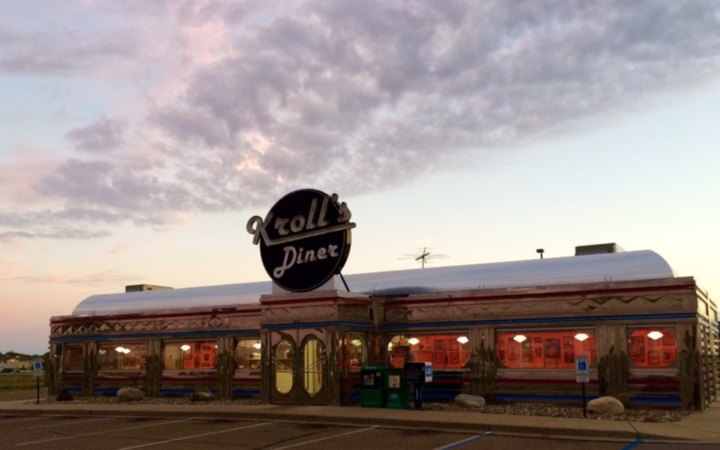 You'll Absolutely Love This 50s Themed Diner In North Dakota