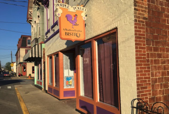 This Uniquely Themed Restaurant In Kentucky Has The Best Fried Chicken You Simply Have To Try
