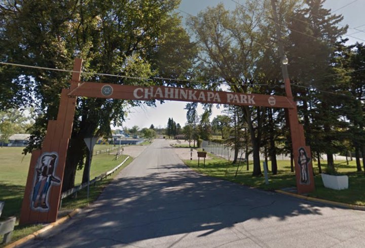 Most People Don't Know This North Dakota Zoo And Adventure Park Exists