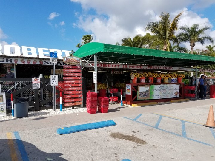 This Unassuming Store Is Located In The Middle Of Nowhere In Florida But Is So Worth The Trip