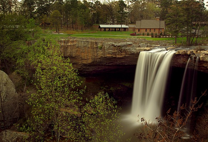 These 9 Natural Wonders Truly Define Alabama And You'll Want To Visit All Of Them