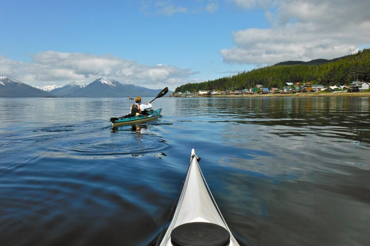 Take This Kayak Trip To A Magical Hot Spring In Alaska For An Unforgettable Journey
