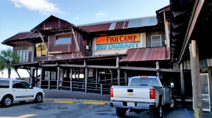 These 9 Alabama Restaurants Serve The Best Fried Fish You've Ever Tasted