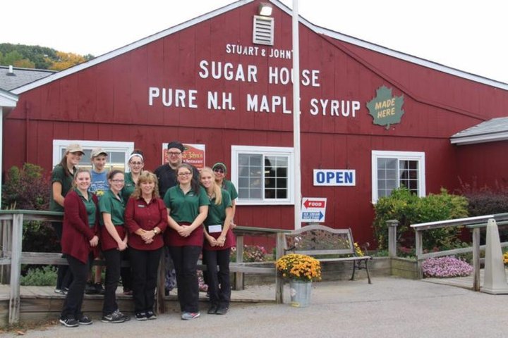 You Have To Visit This New Hampshire Breakfast Spot During Maple Season