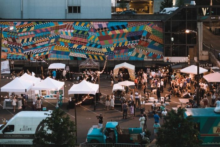 You'll Find Tons Of Treasures At This Awesome Night Market In Nashville