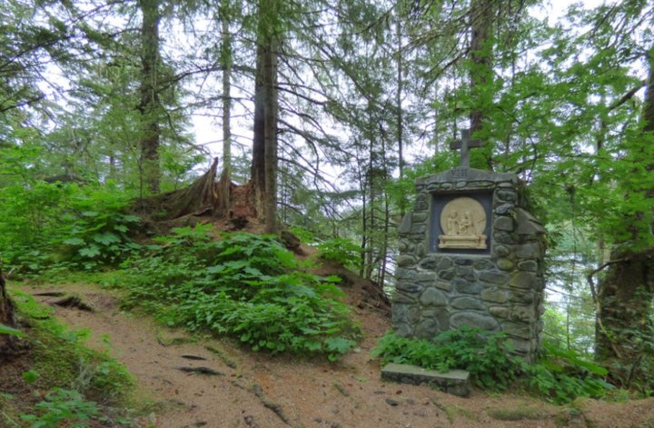 Follow This Trail To A Peaceful Shrine Hiding In The Middle Of A Forest In Alaska