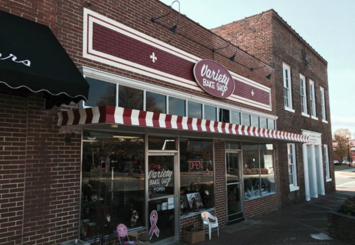 The Charming Alabama Bake Shop Where You'll Find The Most Delicious Sweet Treats