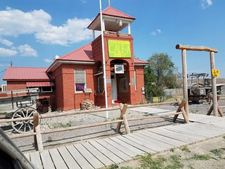 This Restaurant In Montana Used To Be A Schoolhouse And You'll Want To Visit