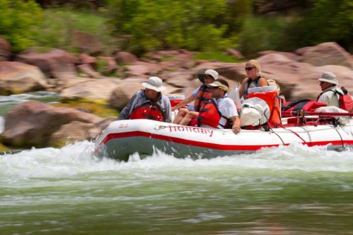 This White Water Adventure In Utah Is An Outdoor Lover's Dream