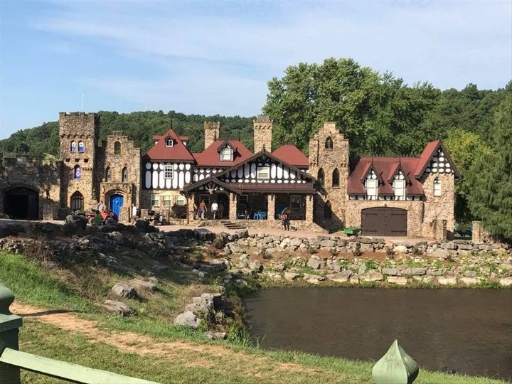 Live Like A King At This Bavarian Castle Hidden In Rural Missouri