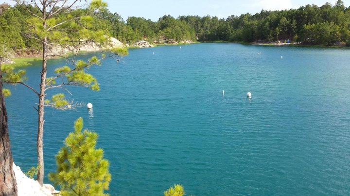 This Secluded Lagoon In Texas Might Just Be Your New Favorite Swimming Spot