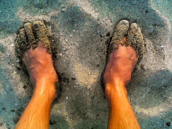 The Unique Beach Where You Can Stand With One Foot In Each Of The Carolinas