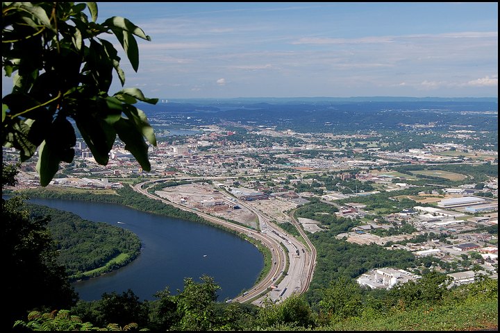 The Breathtaking Overlook In Tennessee That Lets You See For Miles And Miles