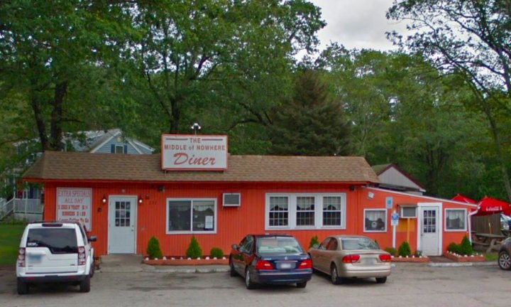 This Rhode Island Diner In The Middle Of Nowhere Is Downright Delicious