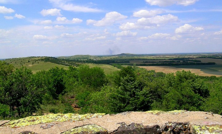 The Breathtaking Overlook In Kansas That Lets You See For Miles And Miles