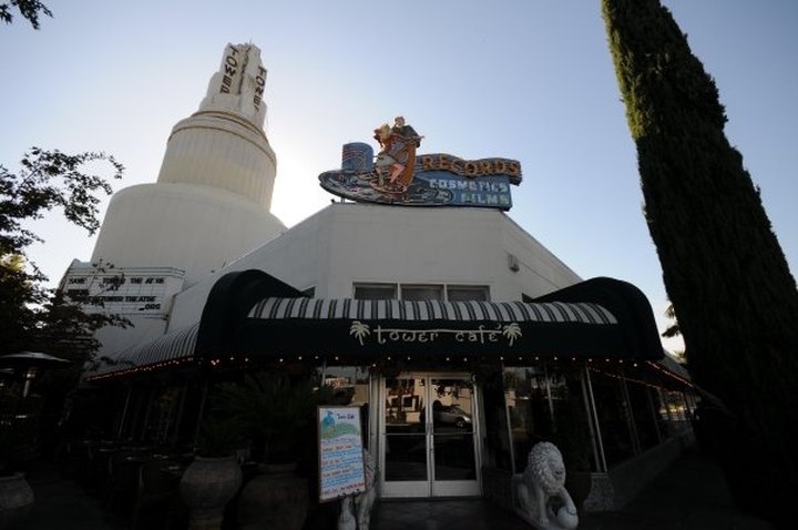 The Most Eccentric Restaurant In Northern California Is Unlike Anything You've Seen Before