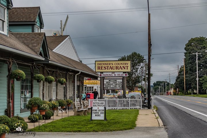 Pile Your Plate High With Tasty All-You-Can-Eat Amish Fare At Dienner's Country Restaurant In Pennsylvania