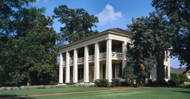 7 Remarkable Plantation Day Trips You Can Only Take In Alabama