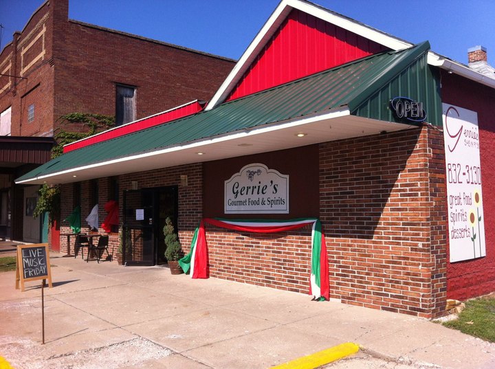 This Lesser-Known Restaurant In Indiana's Own Little Italy Is A Genuine Gem