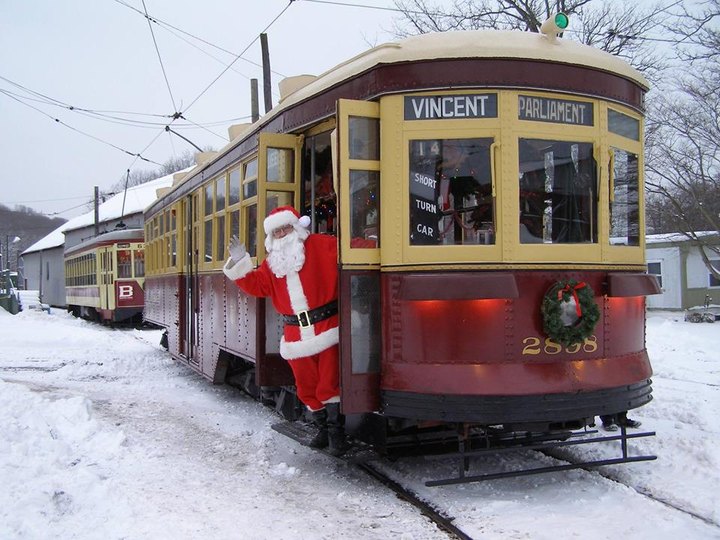 This Christmas Trolley In Connecticut Goes Straight Through A Winter Wonderland