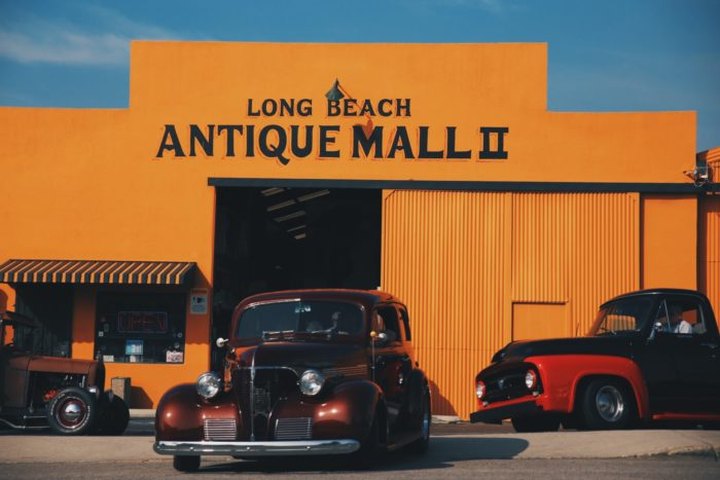 The Massive Antique Mall In Southern California Where You Could Shop For Hours And Hours