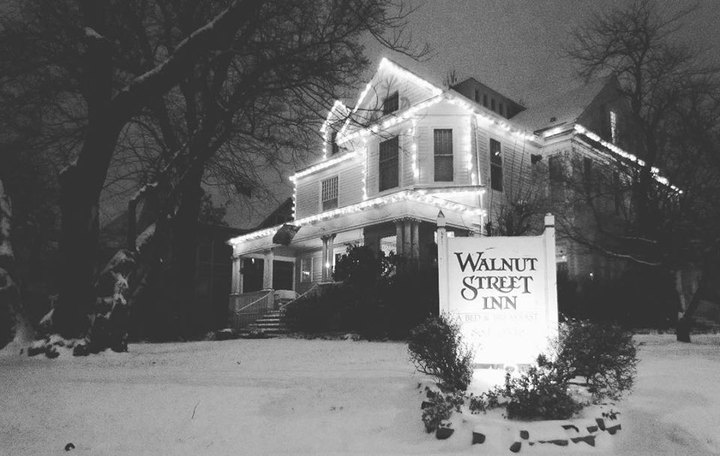 One Of The Oldest Hotels In Missouri Is Also One Of The Most Haunted Places You’ll Ever Sleep