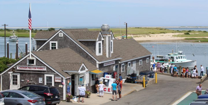 The Seaside Fish Market In Massachusetts Where Everything Is Fresh From The Ocean