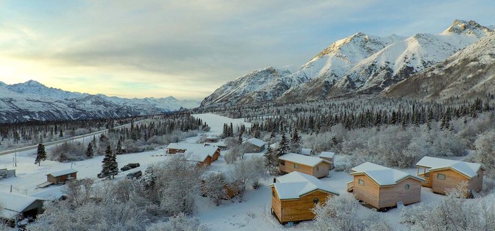 This Tiny Town In Alaska Is Just Begging To Be Visited This Winter