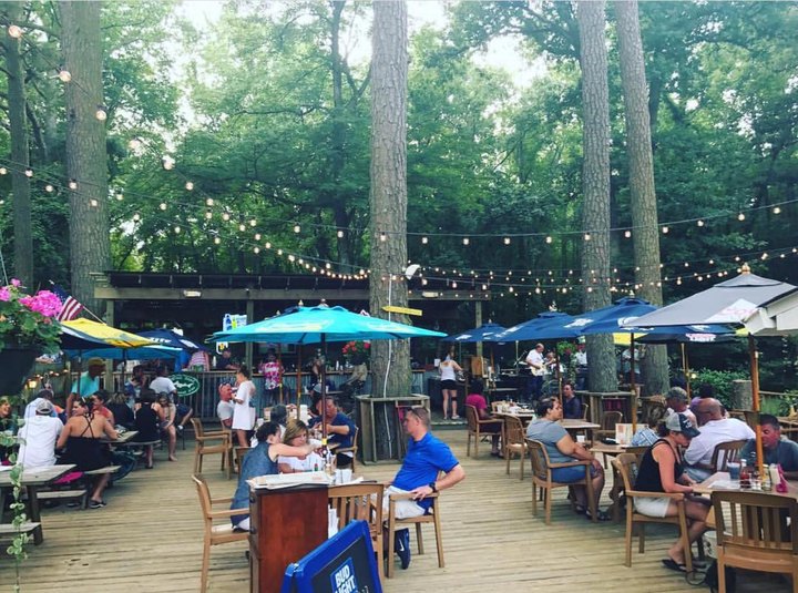 This Maryland Restaurant Way Out In The Boonies Is A Deliciously Fun Hang Out Spot
