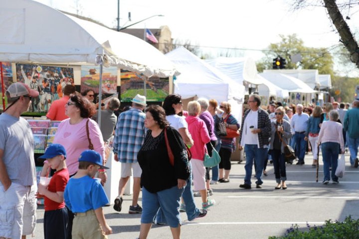 The Award-Winning Arts & Crafts Festival In Alabama You Don't Want To Miss This Year