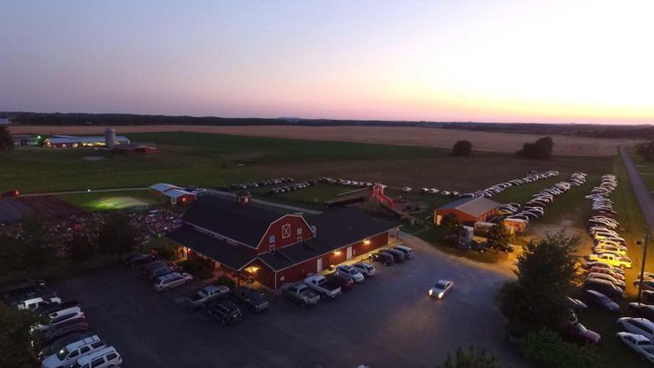 This Kentucky Farm Is Also An Outdoor Movie Theater And It's Insanely Fun