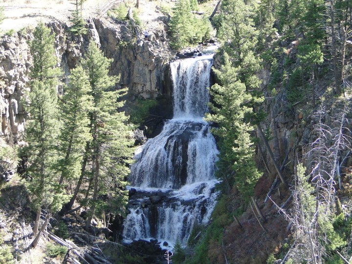 Take This Easy Trail To An Amazing Triple Waterfall In Wyoming