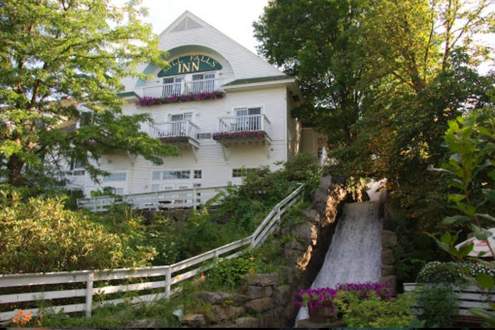 This Charming New Hampshire Restaurant Is Steps Away From A Little-Known Waterfall