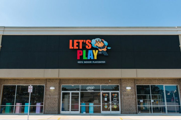 You'll Feel Like A Kid Again At This Indoor Playground In Alabama
