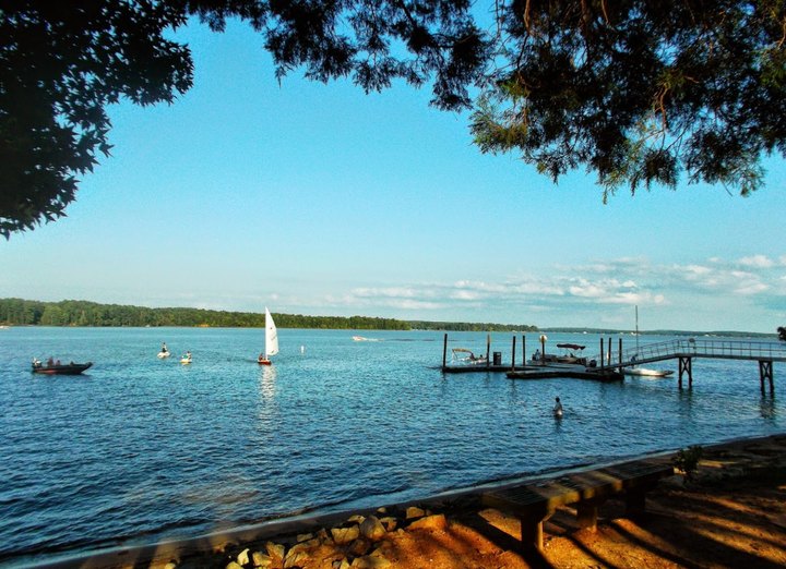 The Oldest Lake In South Carolina Is A Beautiful Piece Of Living History