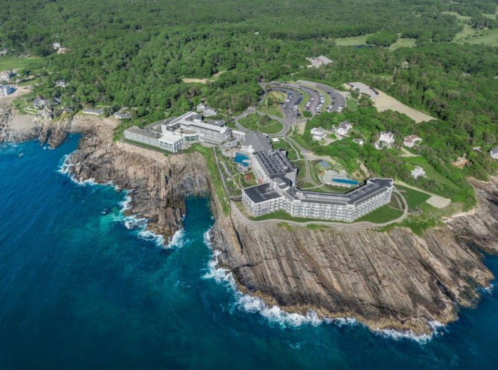 You'll Want To Stay At This Cliffside Hotel In Maine With The Most Magnificent Views
